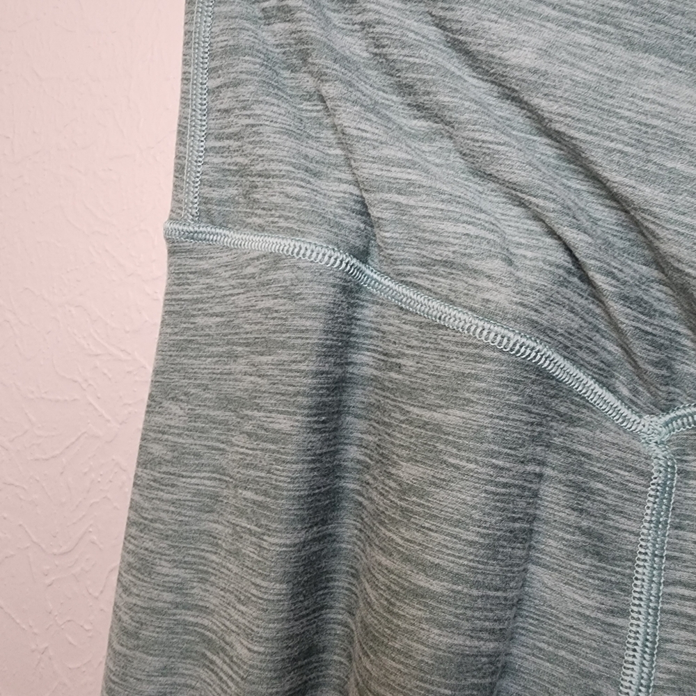 Women's Victoria Secret‎ Set Mint Green Leggings Pants Size 4 Tank Size XS - Picture 3 of 11